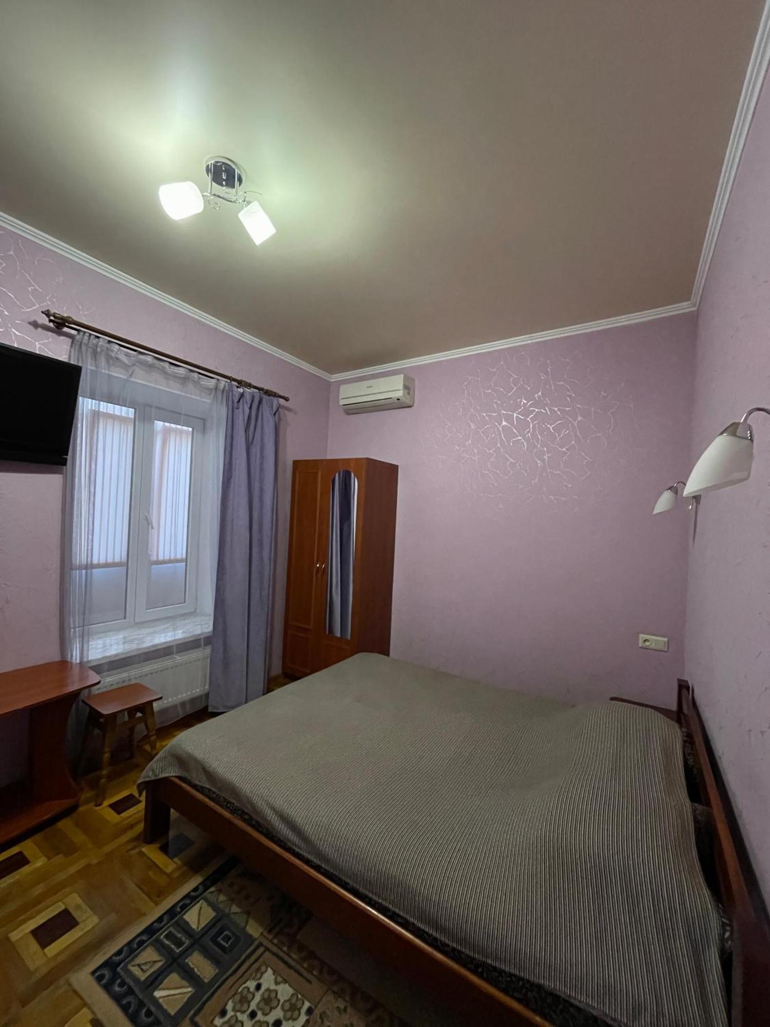 Затишні Номери В Самому Центрі Одеси Odessa Luaran gambar